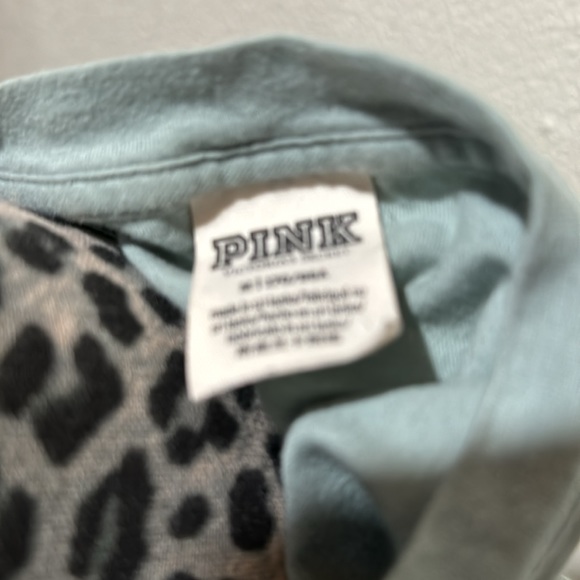 Pink women’s v-neck tee shirt in sage green - Picture 3 of 4